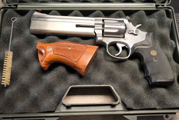 Smith & Wesson 686-2 .357 Magnum