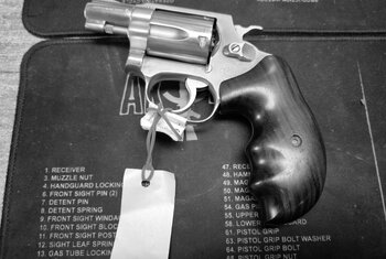 Smith & Wesson mod.60 .38Spec nr R147246