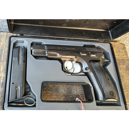 Pistolet CZ 75 9x19 1995r.