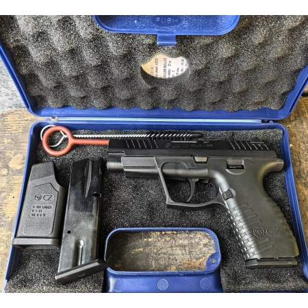 Pistolet CZ 110 kal. 9x19 2003r.