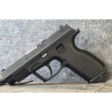 Pistolet CZ 110 kal. 9x19 2003r.
