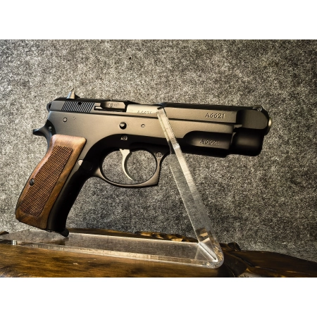 CZ 75 Compact 9x19 1993r.
