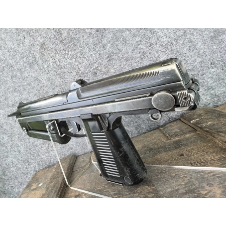 PM-63 "RAK" 9x18 Makarow plus amunicja