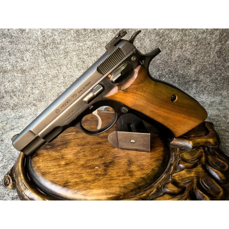CZ 75 9x19 1992r.