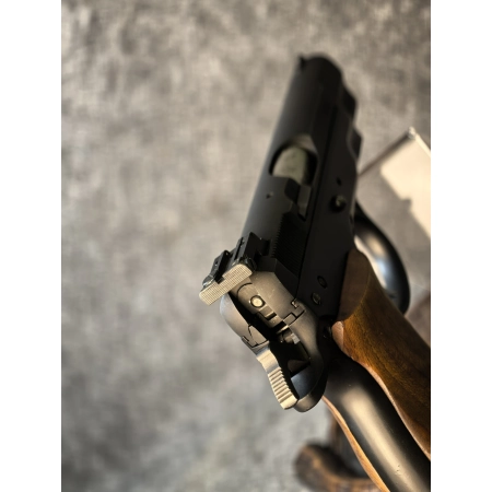CZ 75 9x19 1992r.