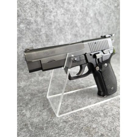 SIG SAUER P226 9x19 z 1991 roku
