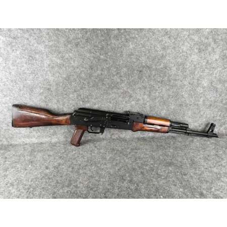 Radziecki AKM 7,62x39 z 1974 roku (Tuła)