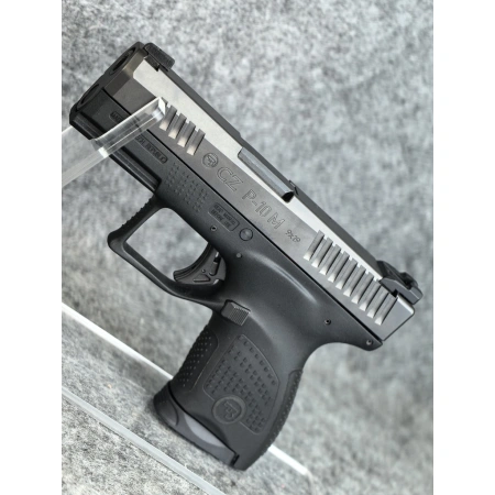 Pistolet CZ P-10 M kal. 9x19,