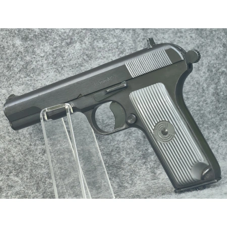 Zastava M57 7,62x25 (YugoTT) z 1971 roku