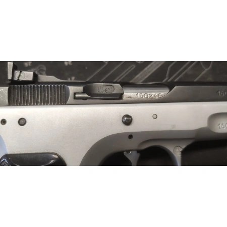 CZ 75 9x19 z 1987 roku