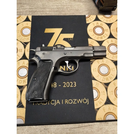 CZ 75 9x19 z 1989 roku
