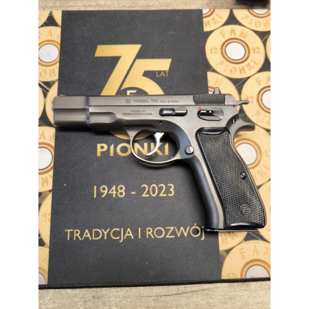 CZ 75 9x19 z 1989 roku
