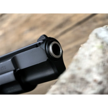 CZ 85 9x19 z 1993 roku (jeszcze Czechosłowacja)