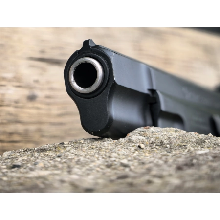 CZ 85 9x19 z 1993 roku (jeszcze Czechosłowacja)