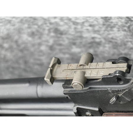 Radziecki AKM 7,62x39 z 1967 roku.