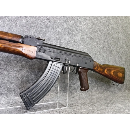 Radziecki AKM 7,62x39 z 1967 roku.