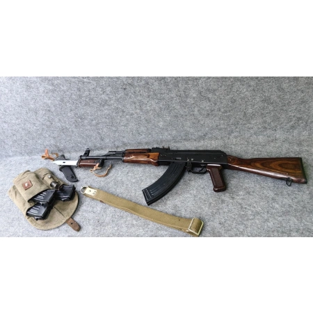 Radziecki AKM 7,62x39 z 1967 roku.