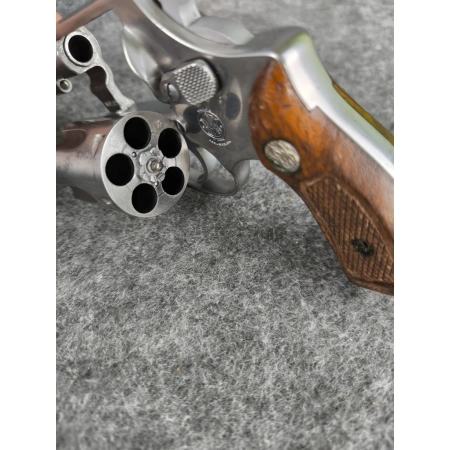 Rewolwer Smith & Wesson mod.60 38Special + amunicja