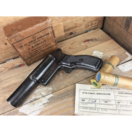 Pistolet sygnałowy wz. 44 kal. 26mm