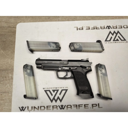 HK USP EXPERT 9x19 z 2007 roku