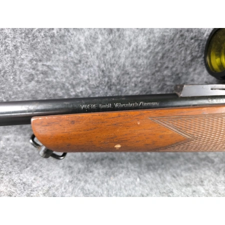 Karabin bocznego zapłonu Voere 22lr z 1965 roku.